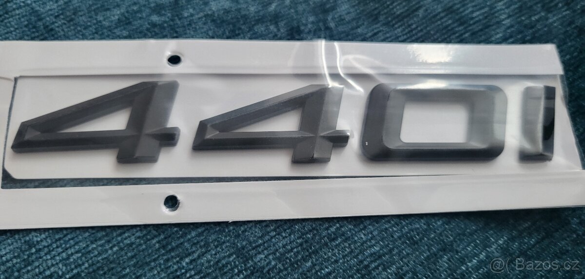 Nálepka plastická bmw 440i