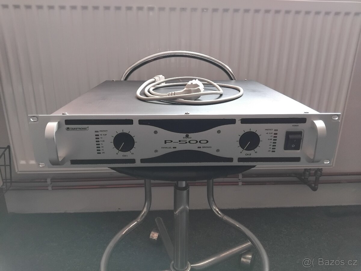 Koncový zesilovač Omnitronic P-500