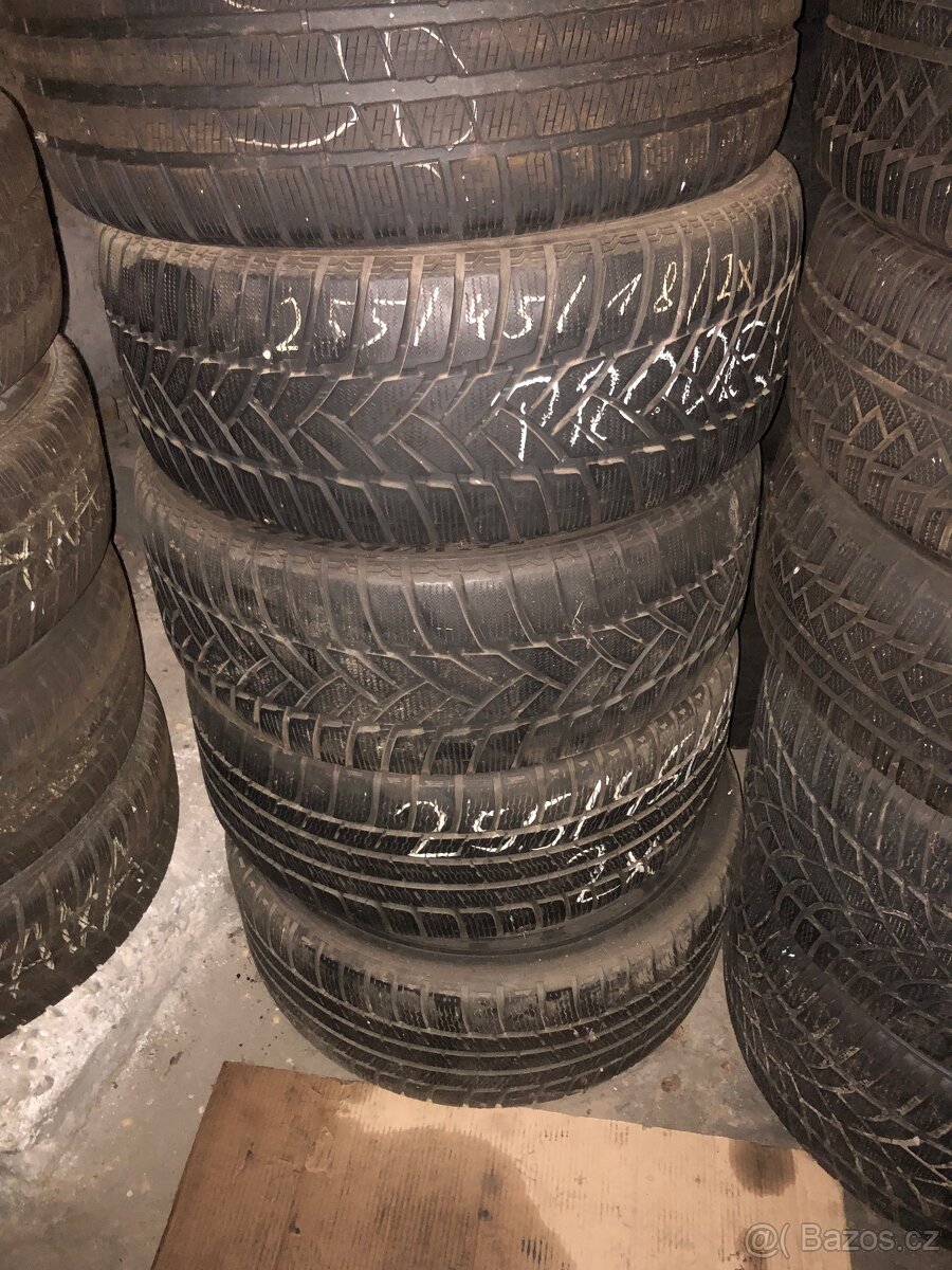 255/45/18 prodám zimní pneu
