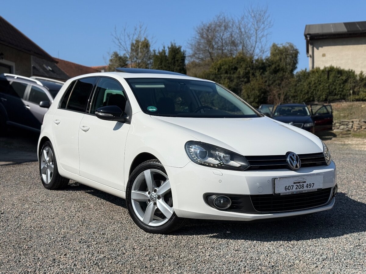 VW Golf VI 1.6tdi 2012 (ŠIBR-WEBASTO-LED-17”-SENZORY)