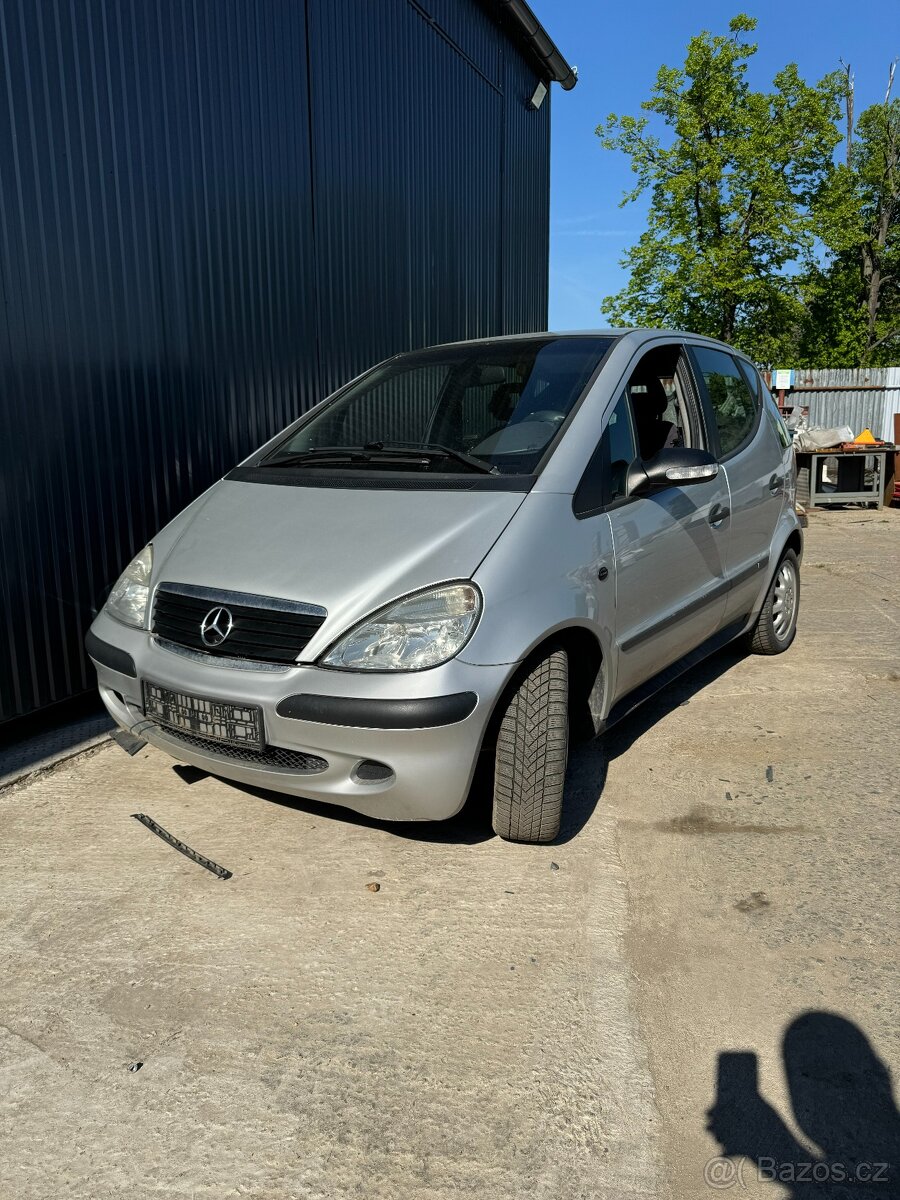 Mercedes-Benz A na Náhradní díly