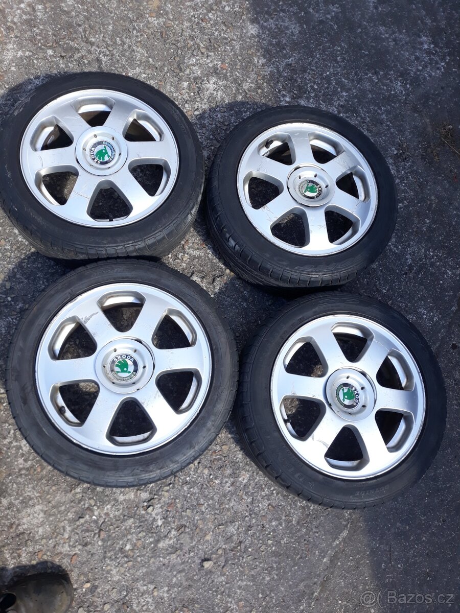 Prodám originální alu kola Škoda R15