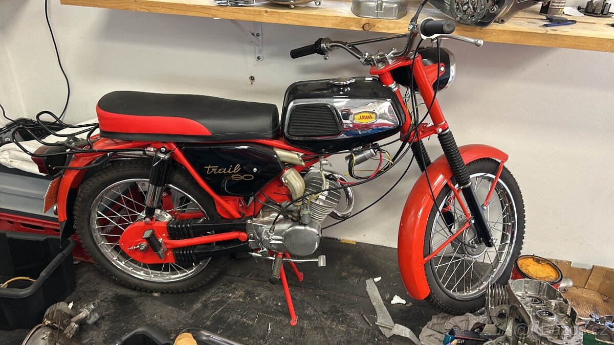 Jawa 90 trail