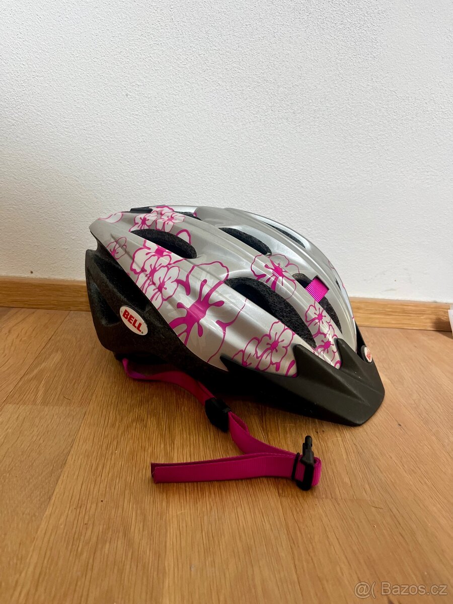 cyklistická přilba