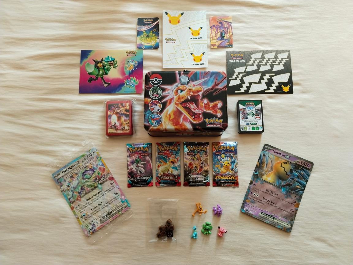 Pokémon Charizard kufřík s boostery a příslušenstvím