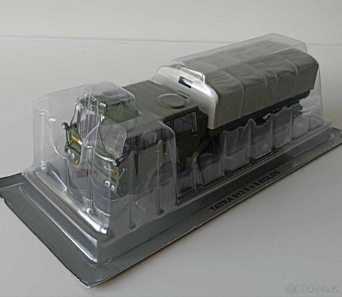 Tatra 813 8x8 kolos 1:43 premium DeAgostini