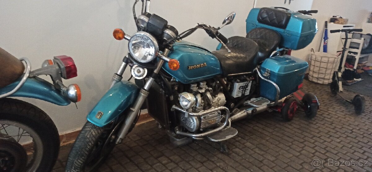 Honda goldwing 1000