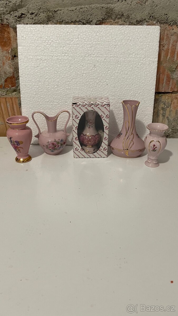 Růžový porcelán