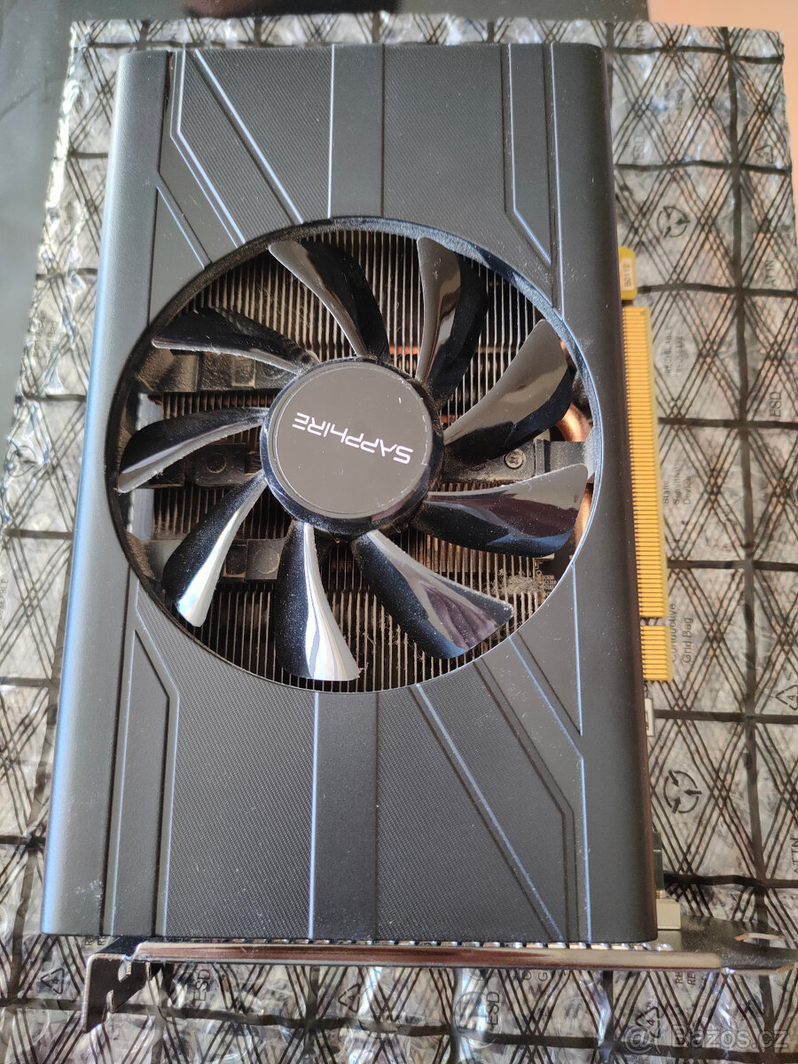 Grafická karta Sapphire RX 570 Pulse ITX Mini 4GB