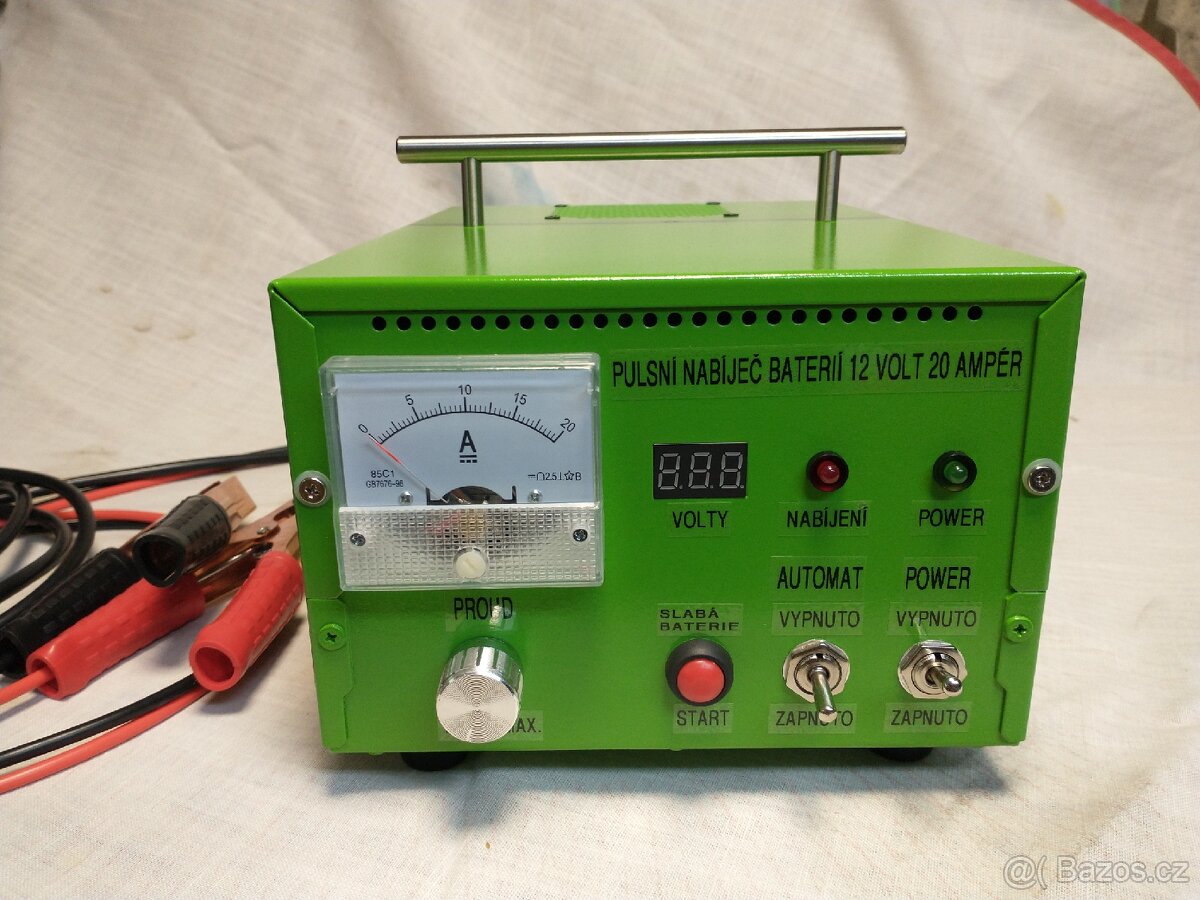 Nabíječka autobaterií 12V 20A