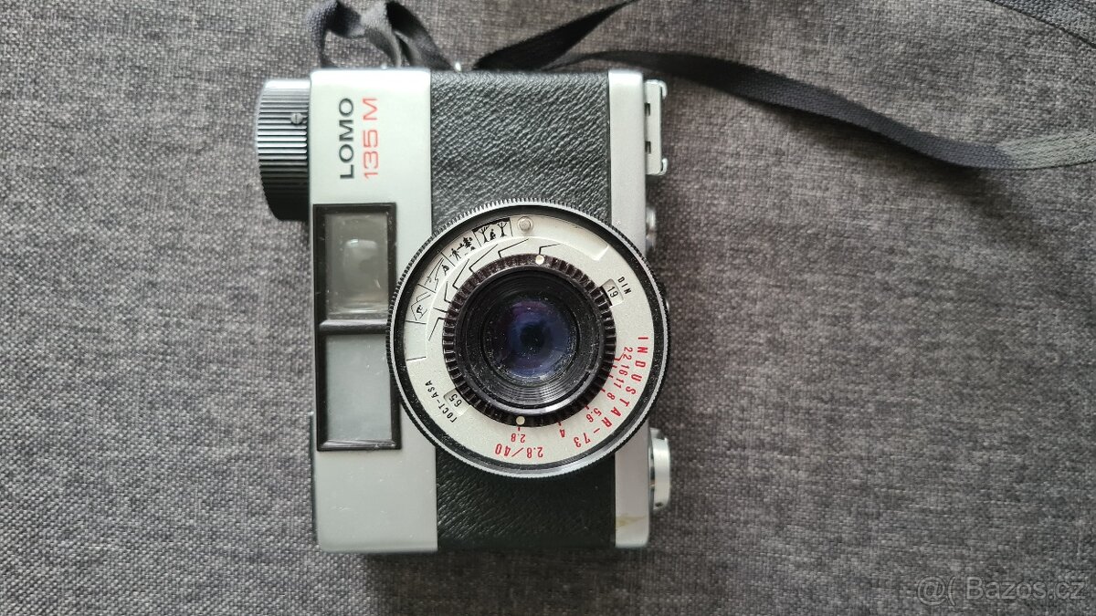 Fotoaparát Lomo 135M