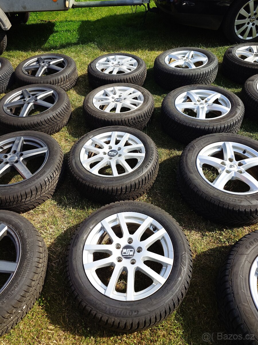 ALU sada Goodyear UltraGrip 205/55R16 91H