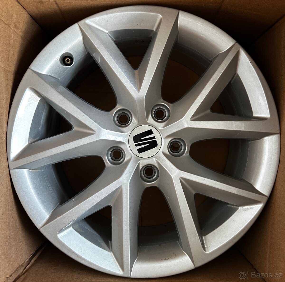 5x112 R16 7J ET43 Seat Leon 4