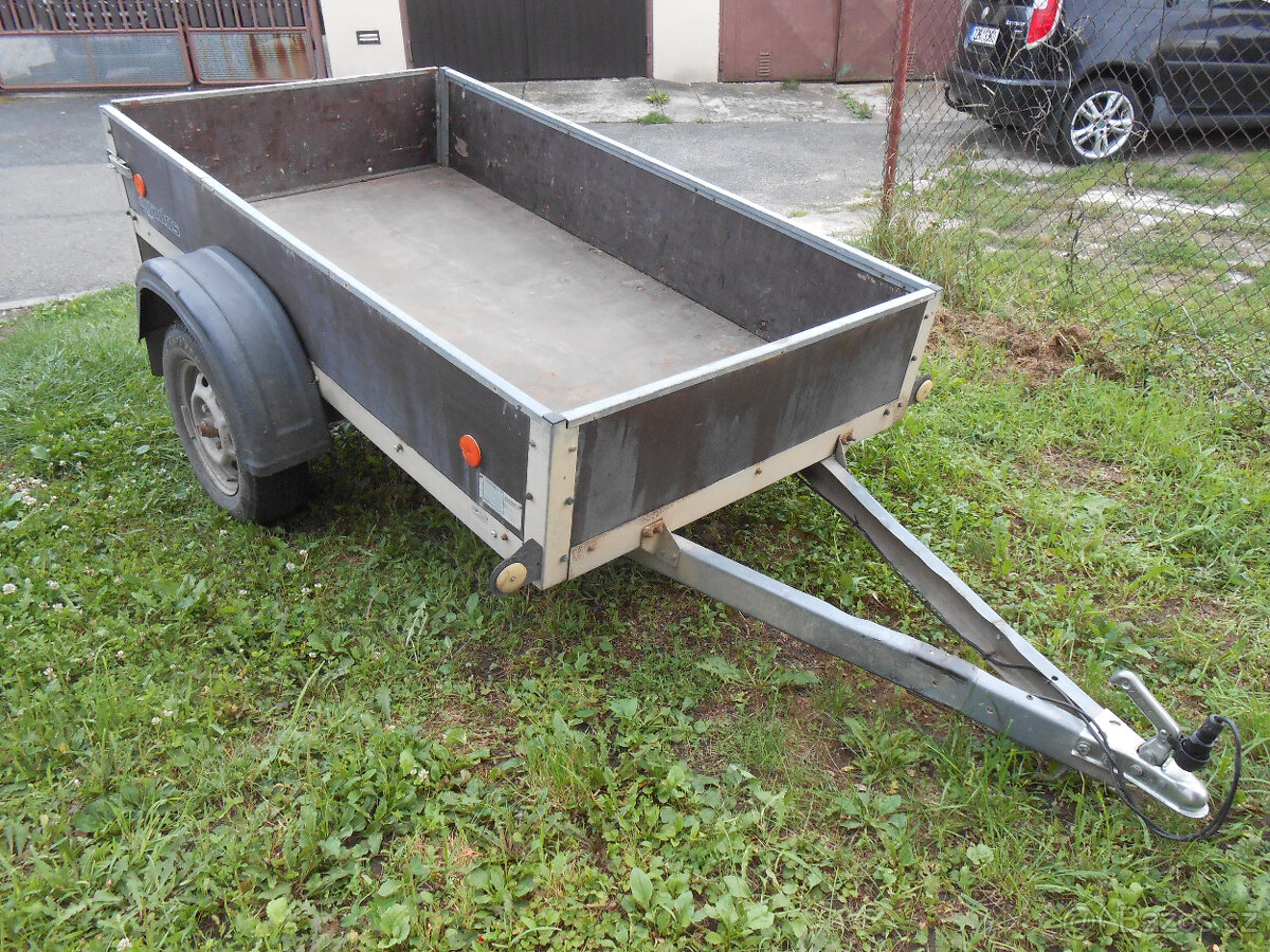 Přívěsný vozík Agados