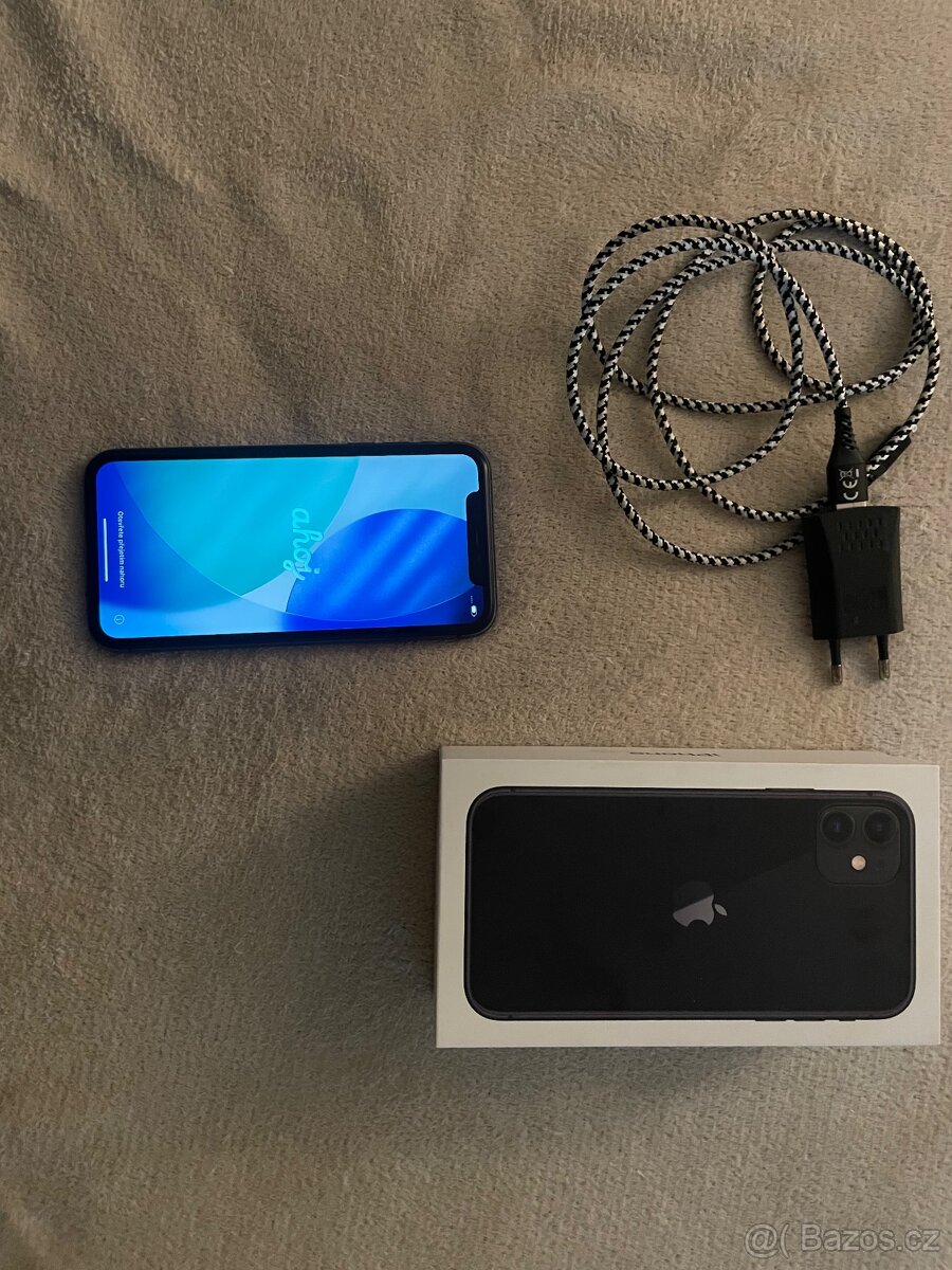 iPhone 11 64gb  black