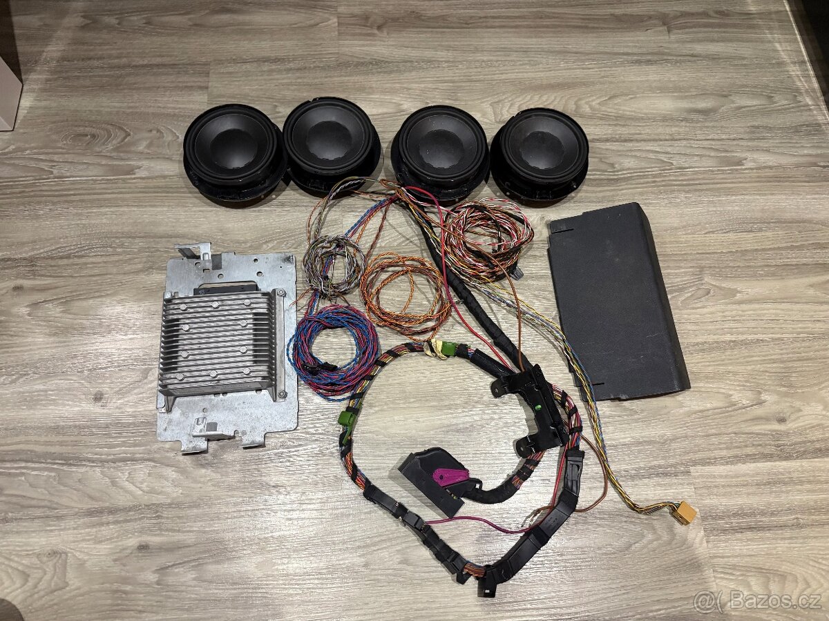 Dynaudio VW Scirocco