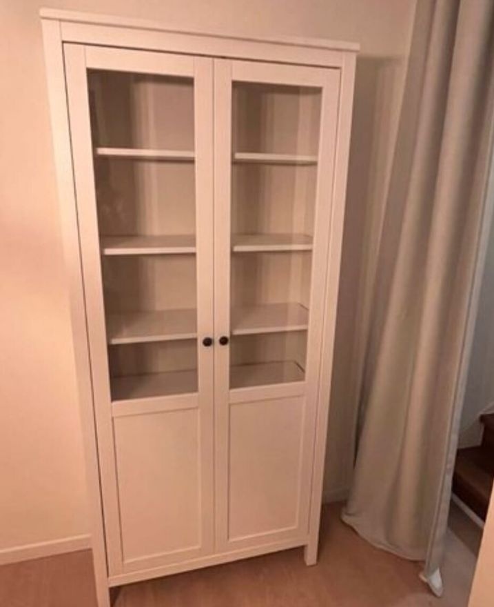 VITRÍNA IKEA HEMNES