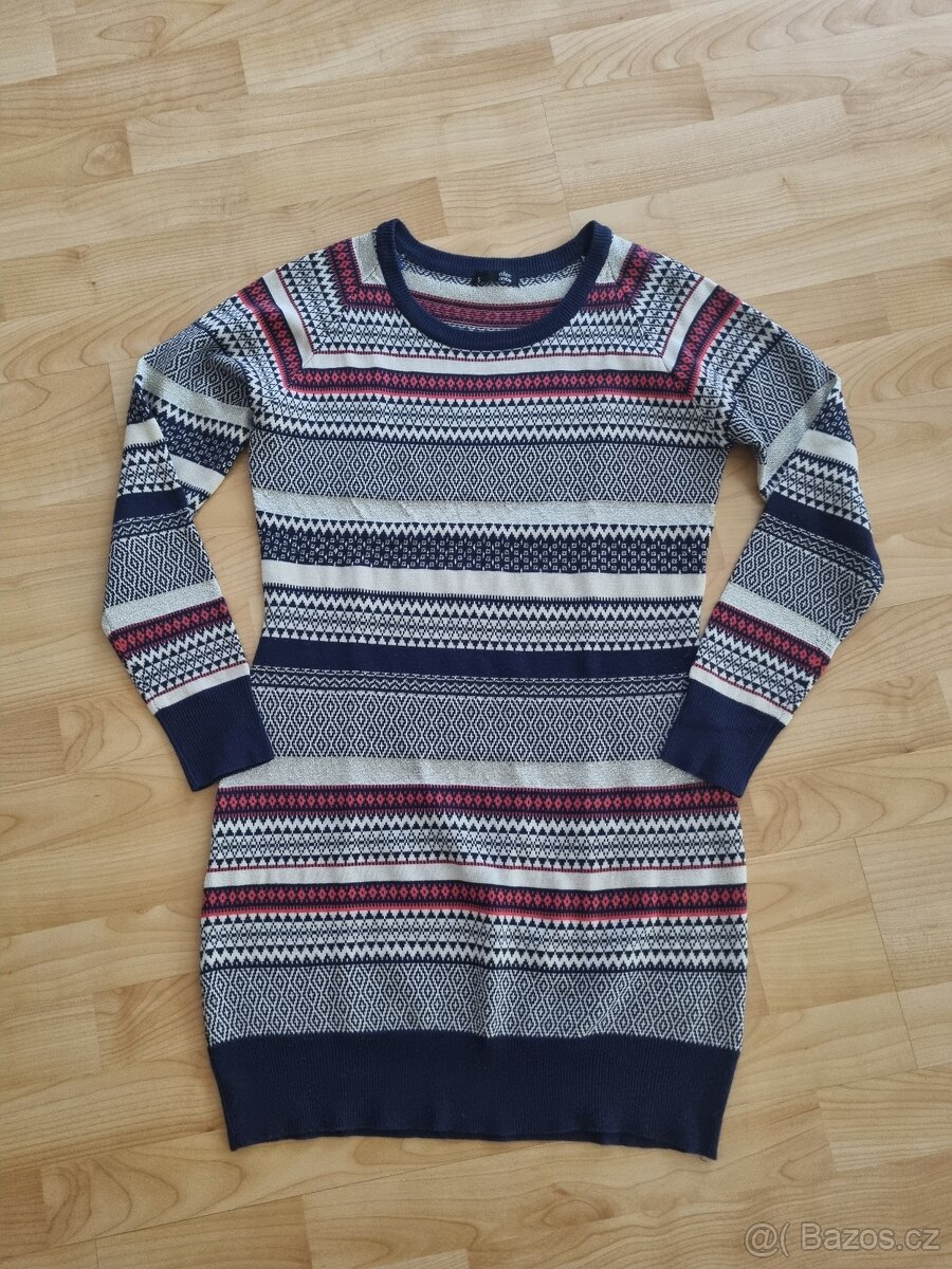 Dámské svetrové šaty vel. S