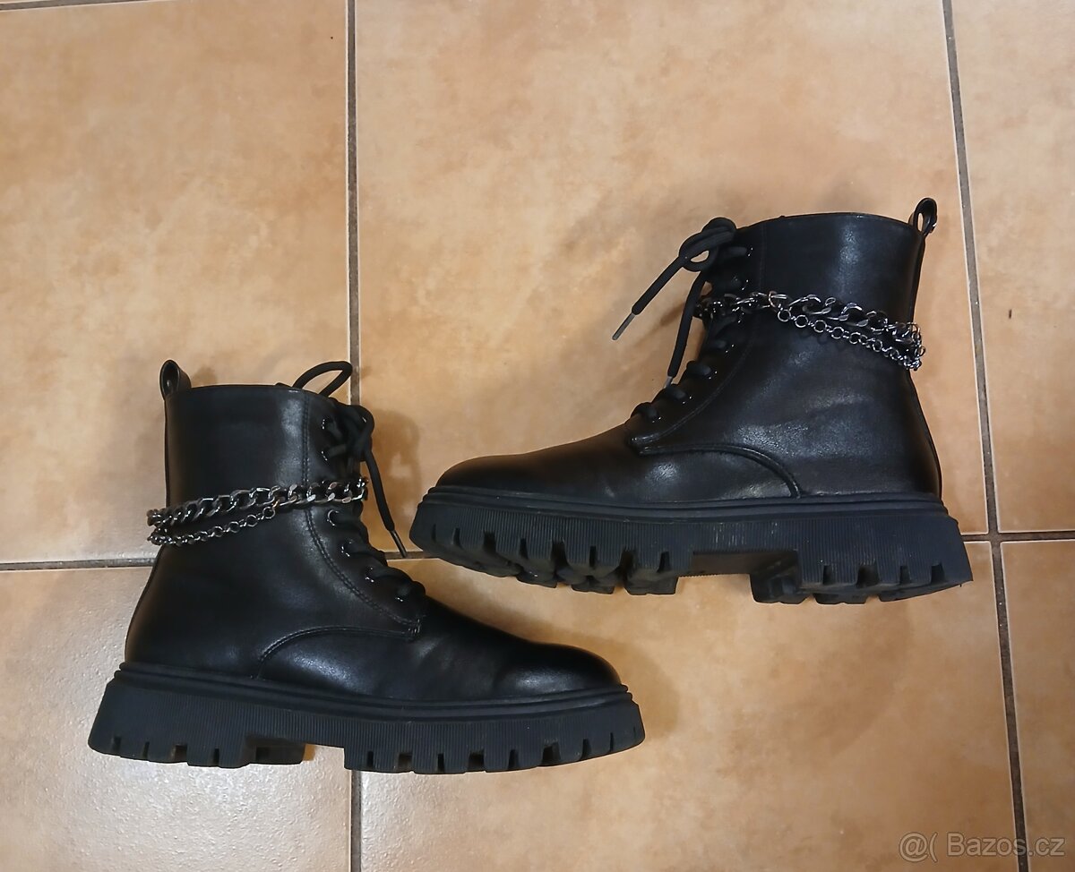 Dívčí zimní boty vel.36