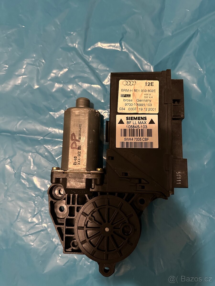 Audi A4 B6,B7 - Motorek stahování oken