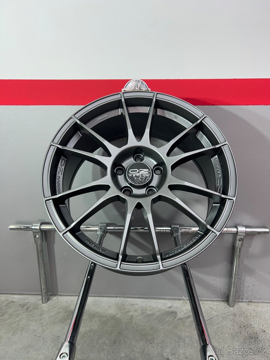 Oz racing ultraleggera r18 TOP
