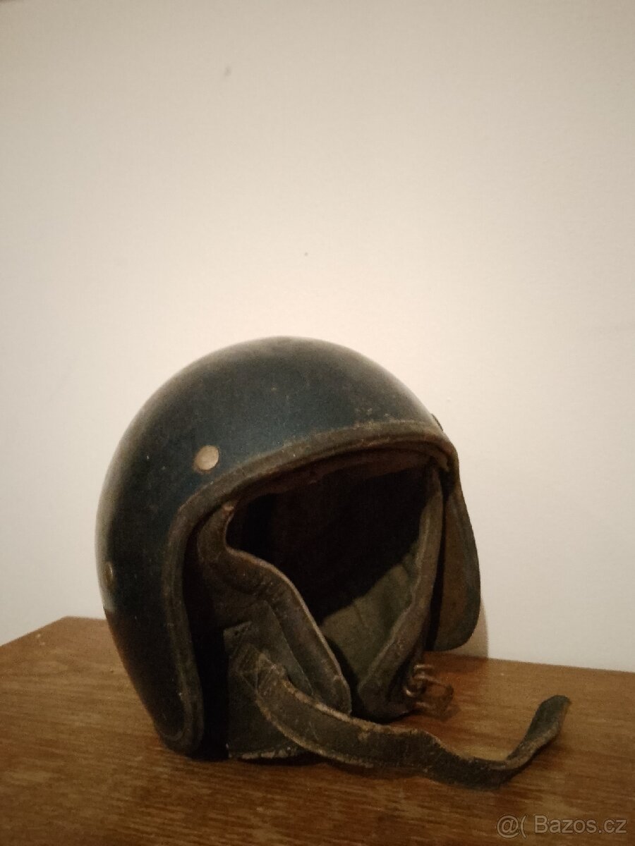Prodám cassida retro prilba
