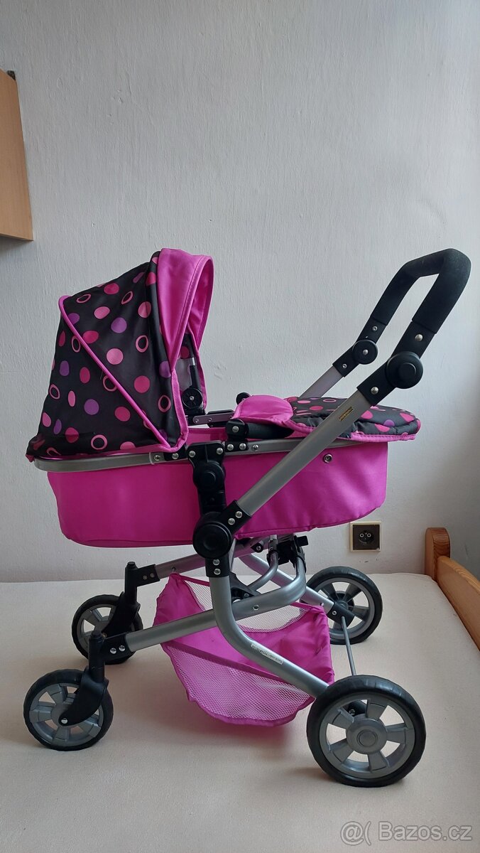 Kočárek pro panenky + panenky