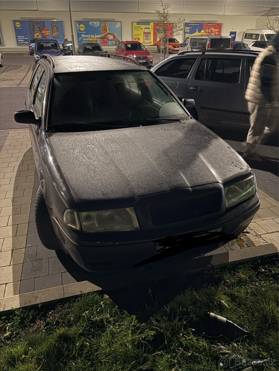 Škoda octavia 1