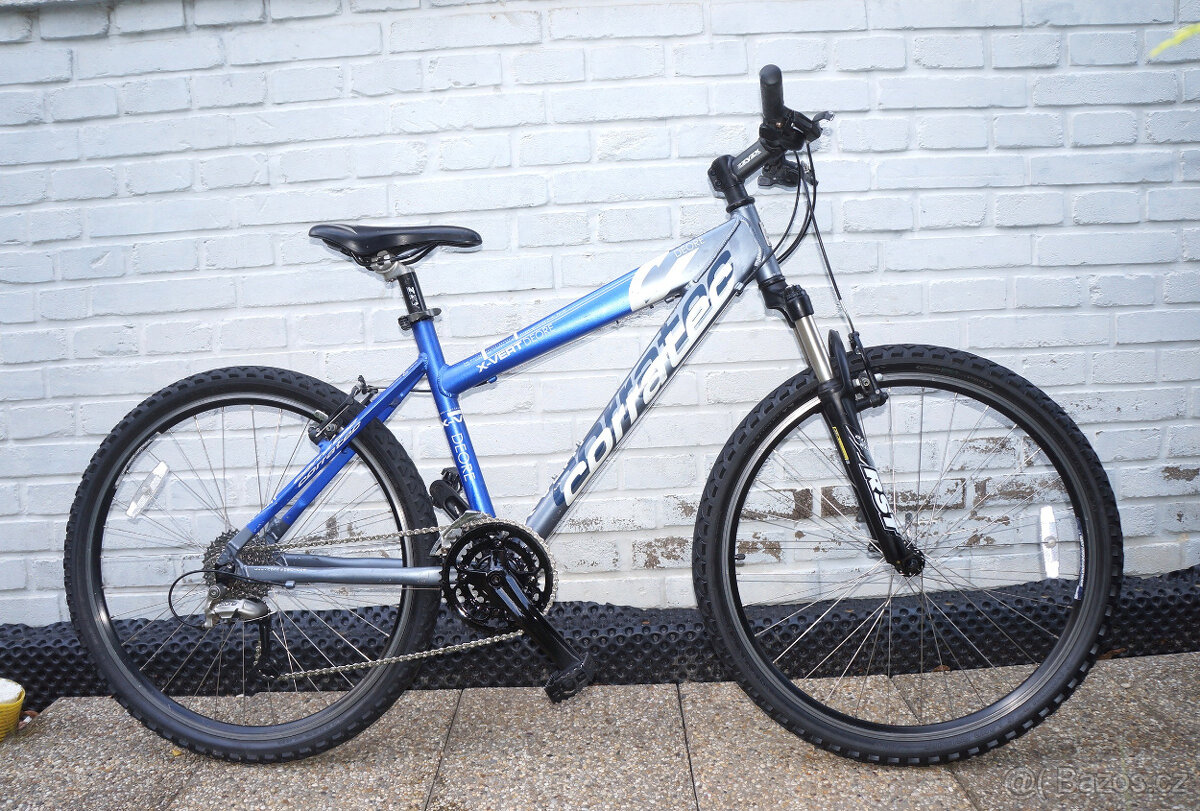 ALU juniorské dětské kolo 26“ Corratec, hliníkový rám 17“.