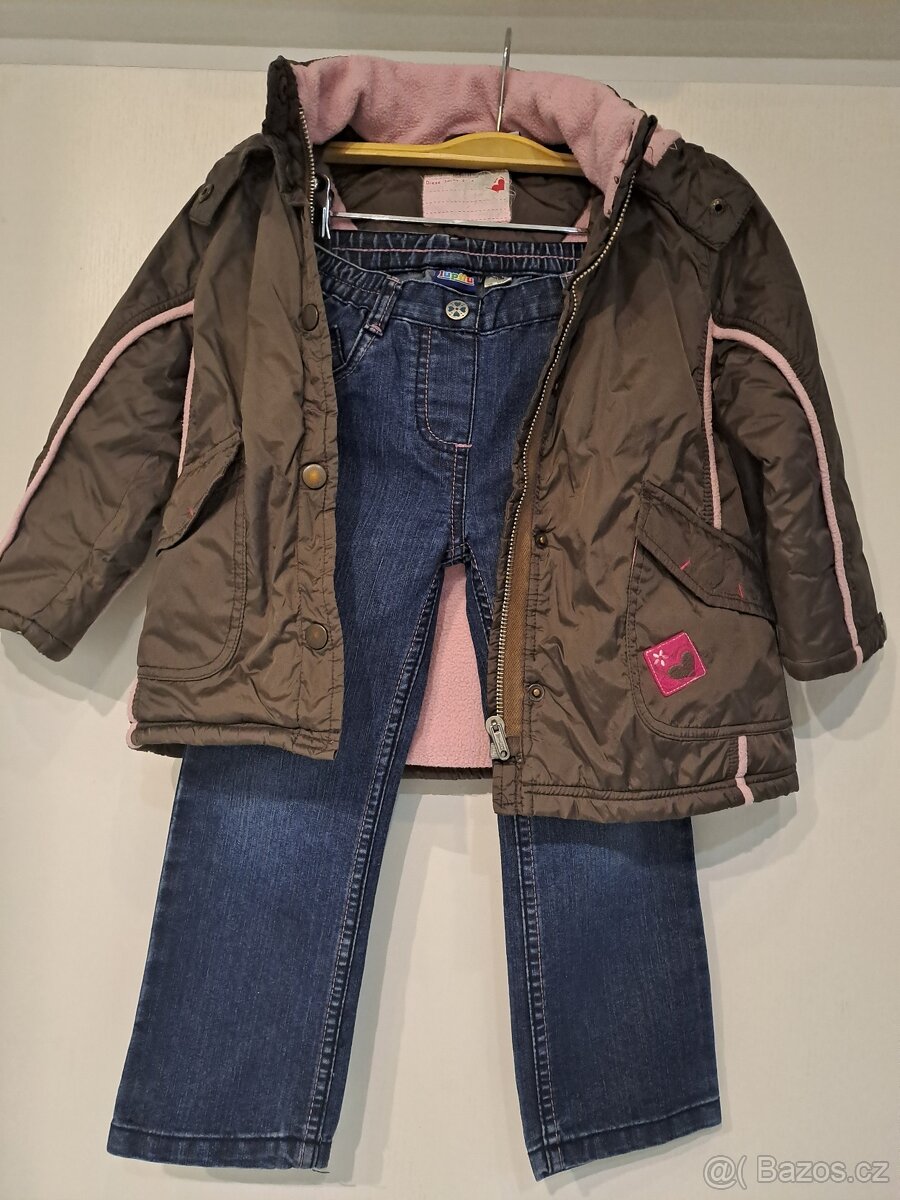 Zimní bunda s kapucí a rifle vel. 104 věk 3-4 roky