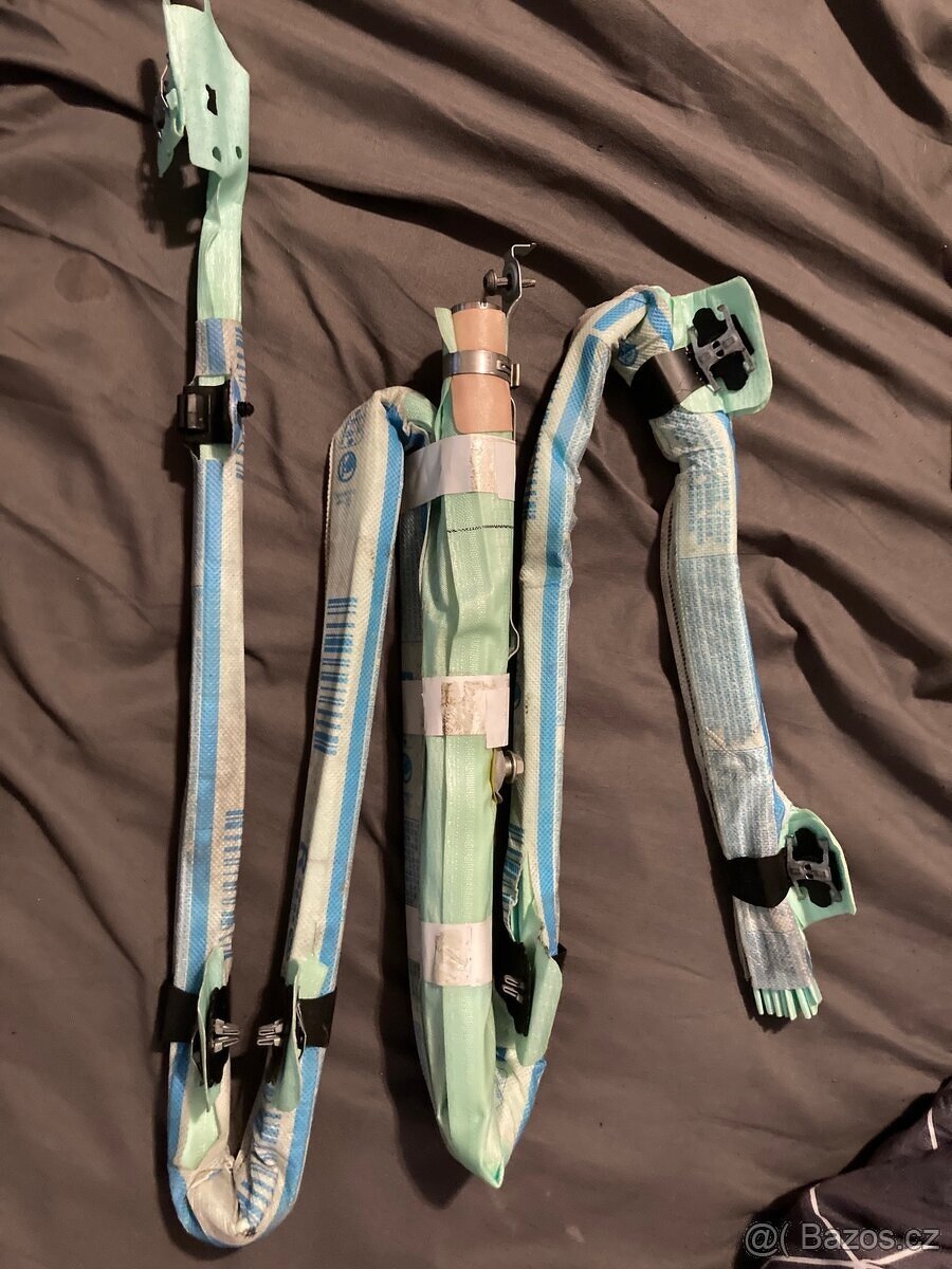 Stropní airbag škoda octavia 3