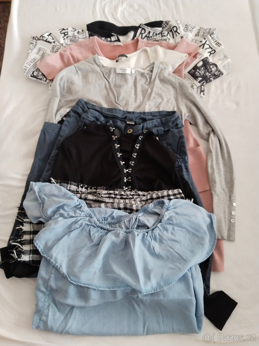 Dámské oblečení velikost S