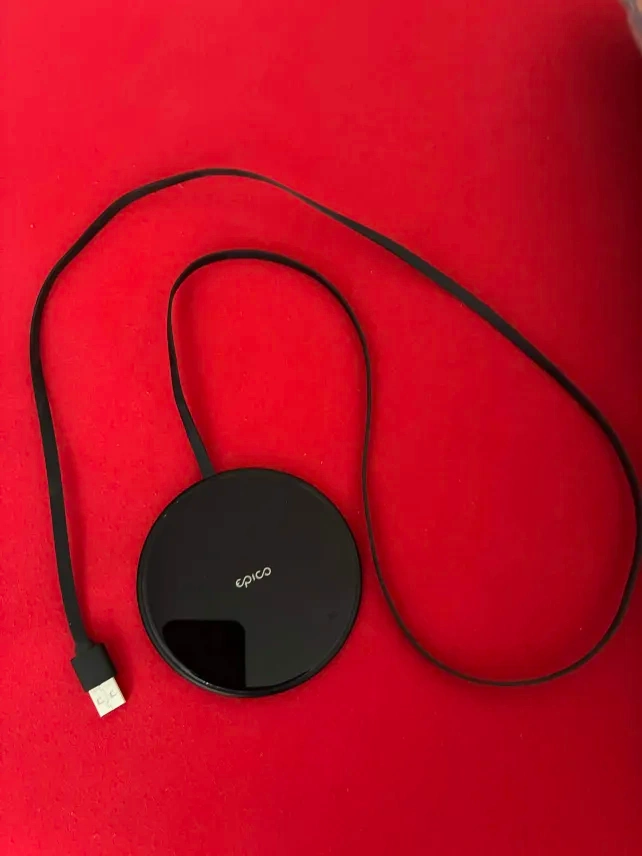 Bezdrátová nabíječka EPICO