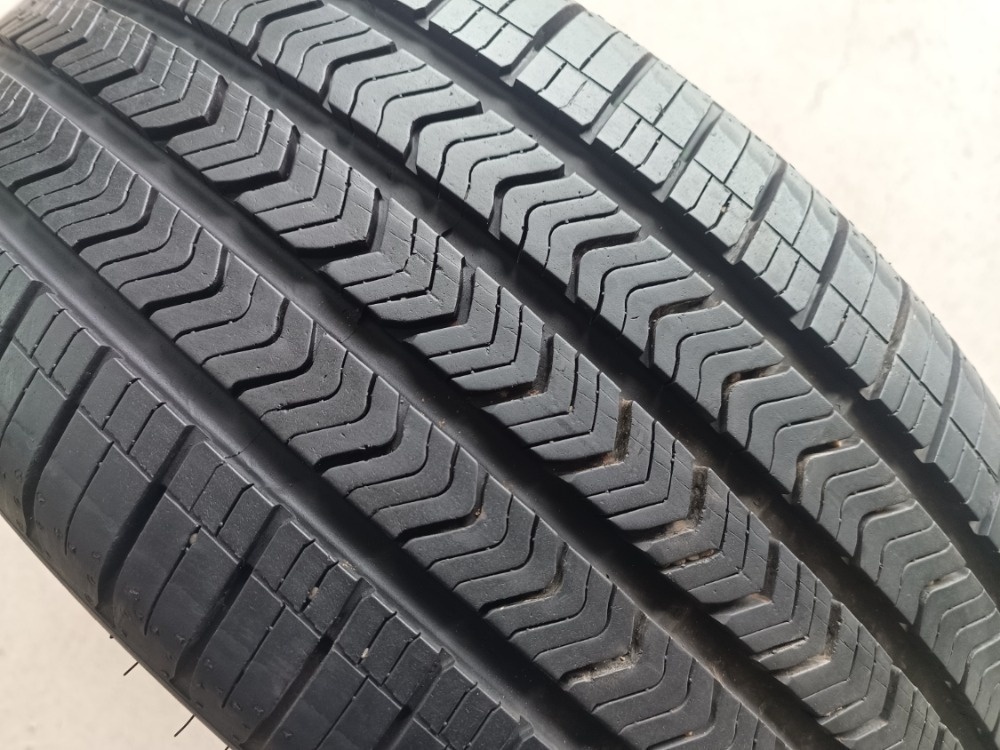225/50 R18 GOODYEAR (0419)