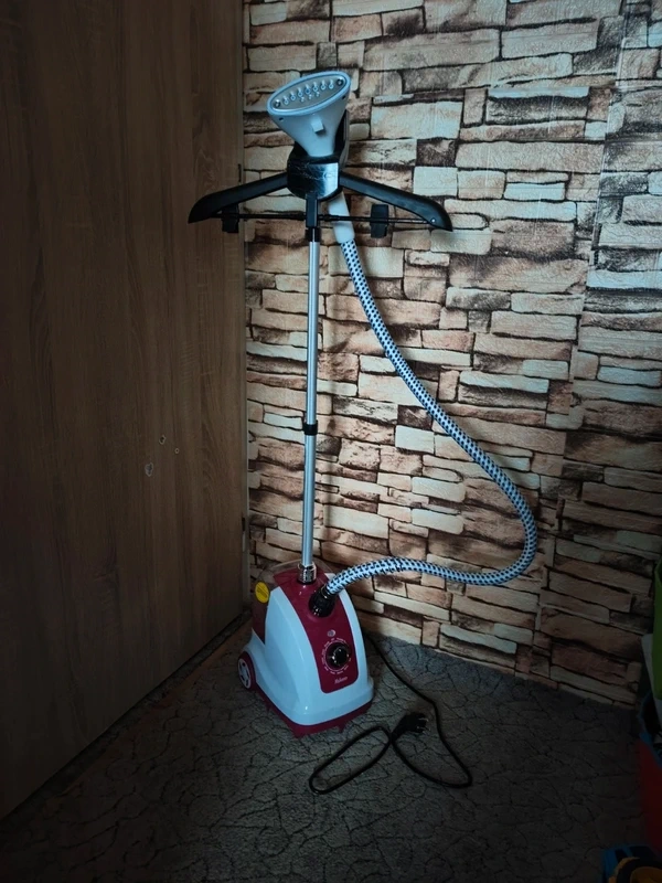 Napařovačka oděvů