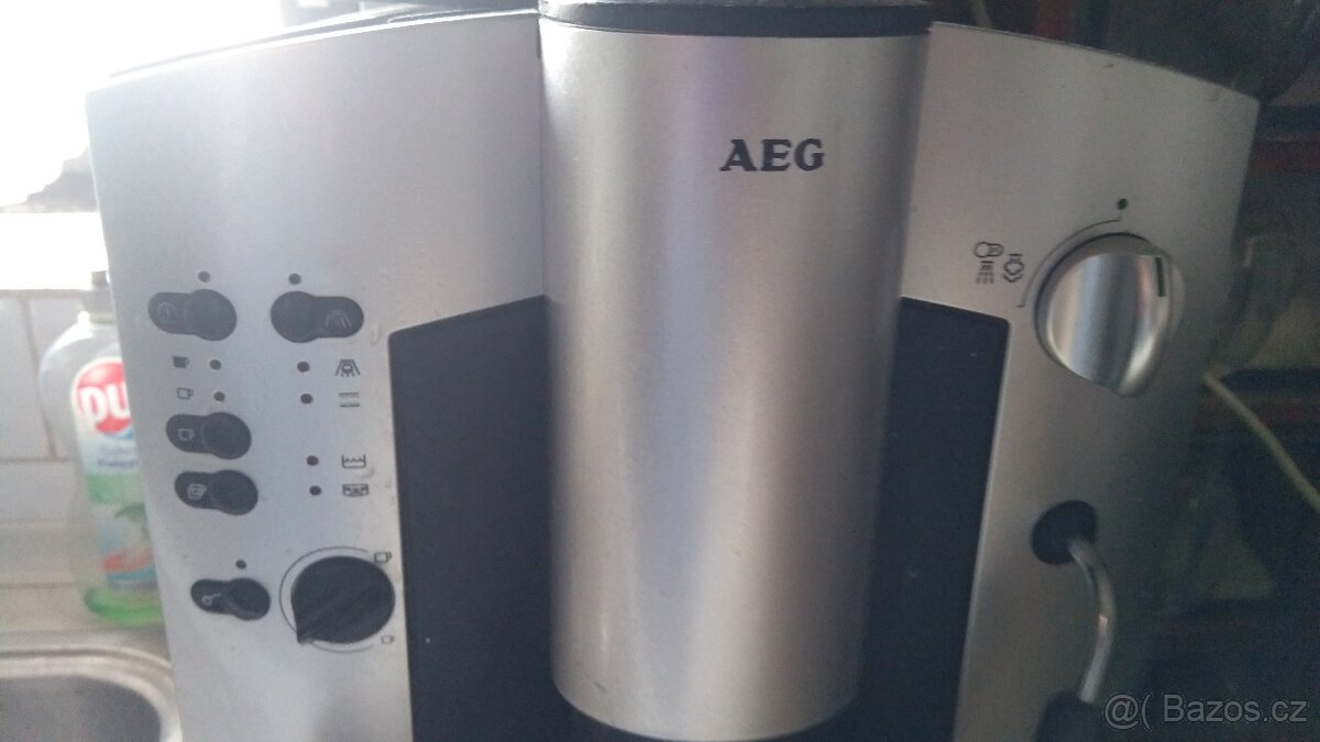 Kávovar automat AEG