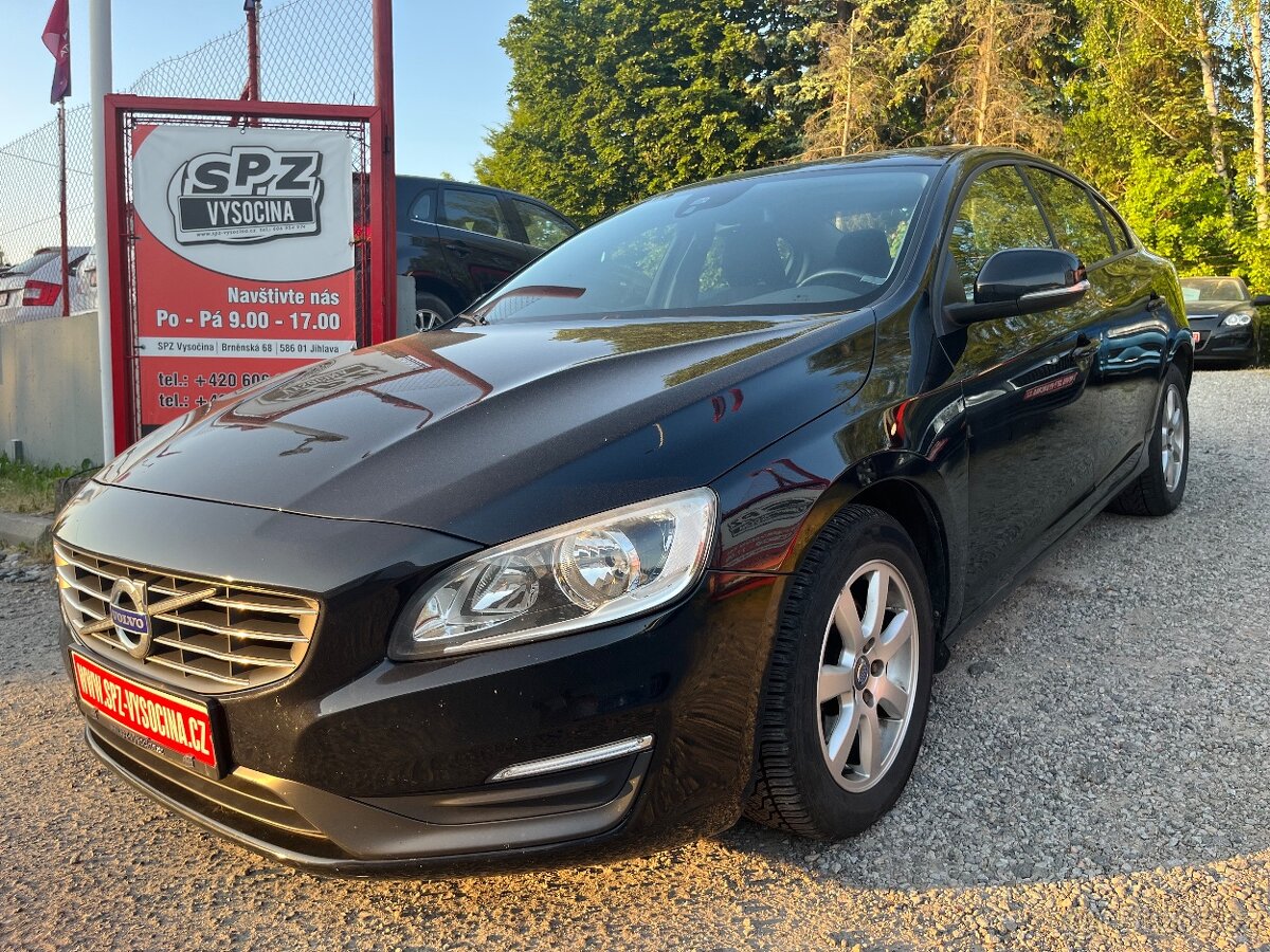 Volvo S60 2.0 D3 Kinetic • 3/2014 • 100 kw • Automat