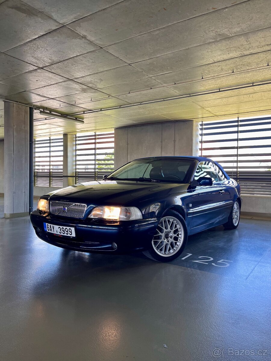 Volvo C70 cabrio 2,4t 147 kw - nová střecha