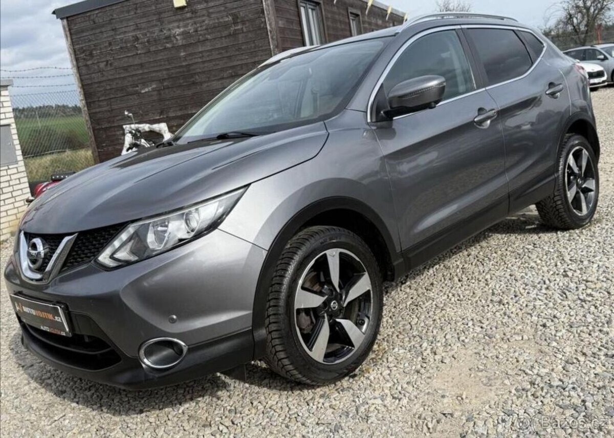 Nissan Qashqai 1,5 dCi110 Acenta 1.majitel ČR nafta manuál