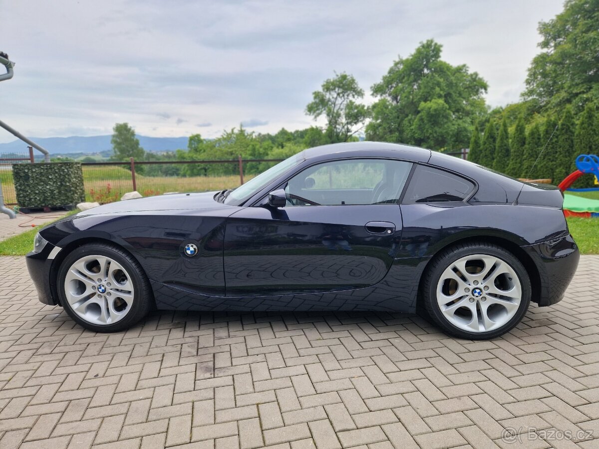 BMW Z4 Coupe Manual