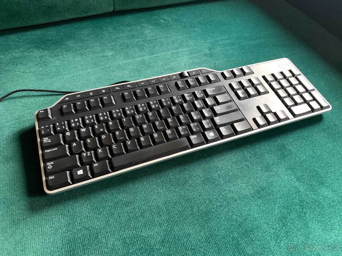 Dell klávesnice KB522 multimediální USB CZ černá/stříbrná