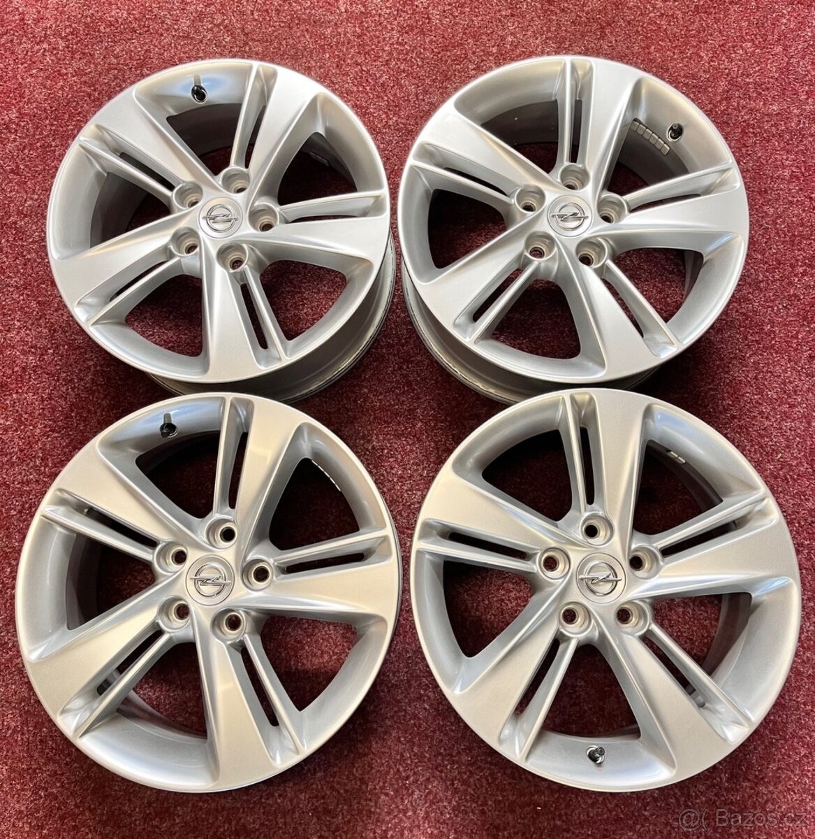 5x115 R17 Originál Alu Opel Insignia B - 2021 - TOP STAV