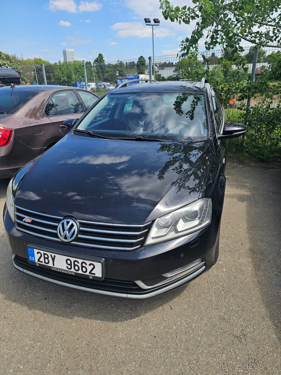 Volkswagen Passat B7 1,6 r-line