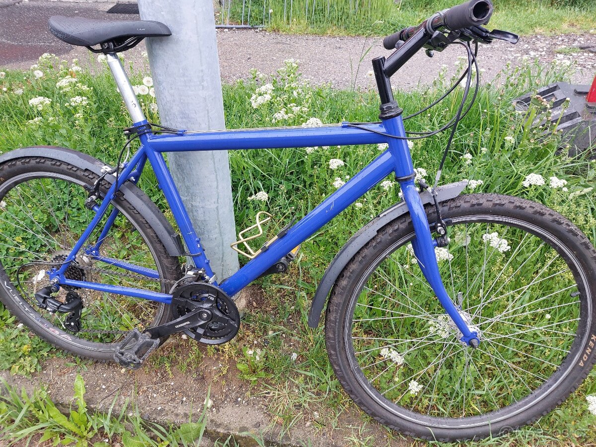 horské kolo, rám velikost M, kola 26