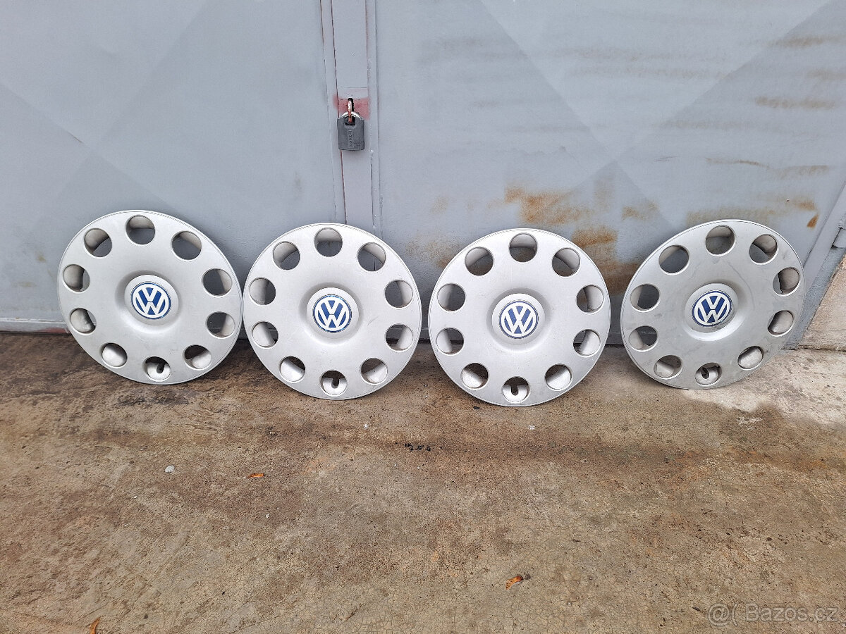 ORIG. 15 POKLICE NA VOLKSWAGEN