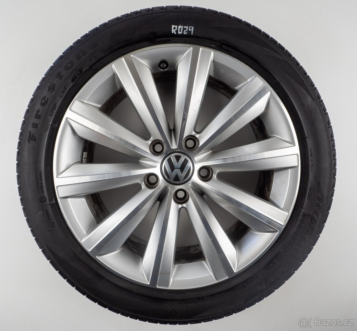 Volkswagen Passat - Originání 17" alu kola - Letní pneu