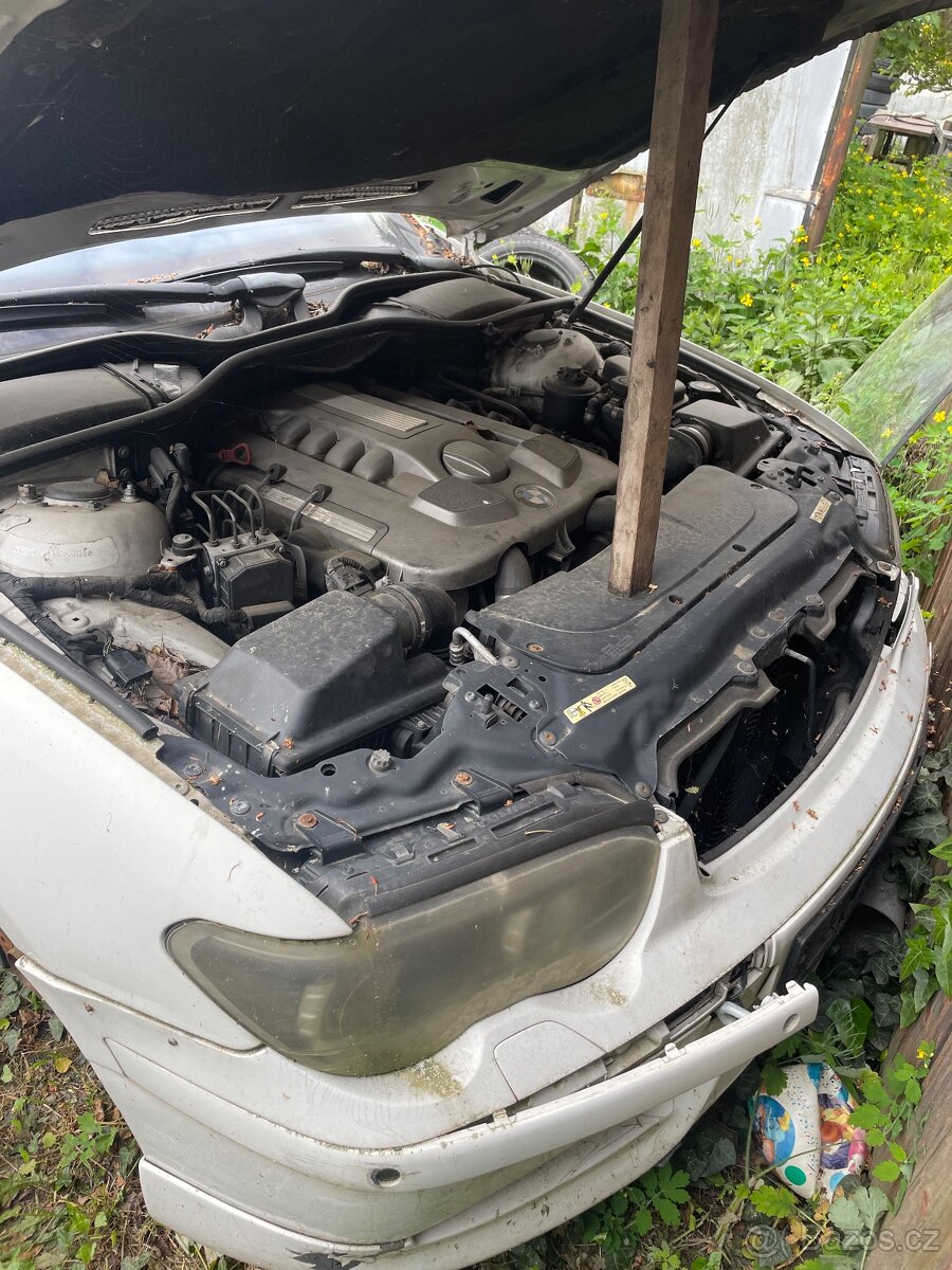 BMW 740d e65