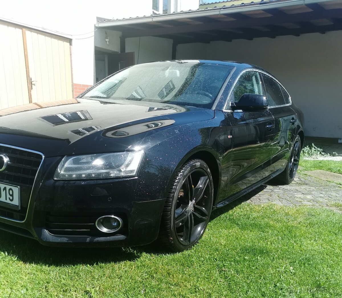 Prodám Audi A5 3.2fsi 195kw.