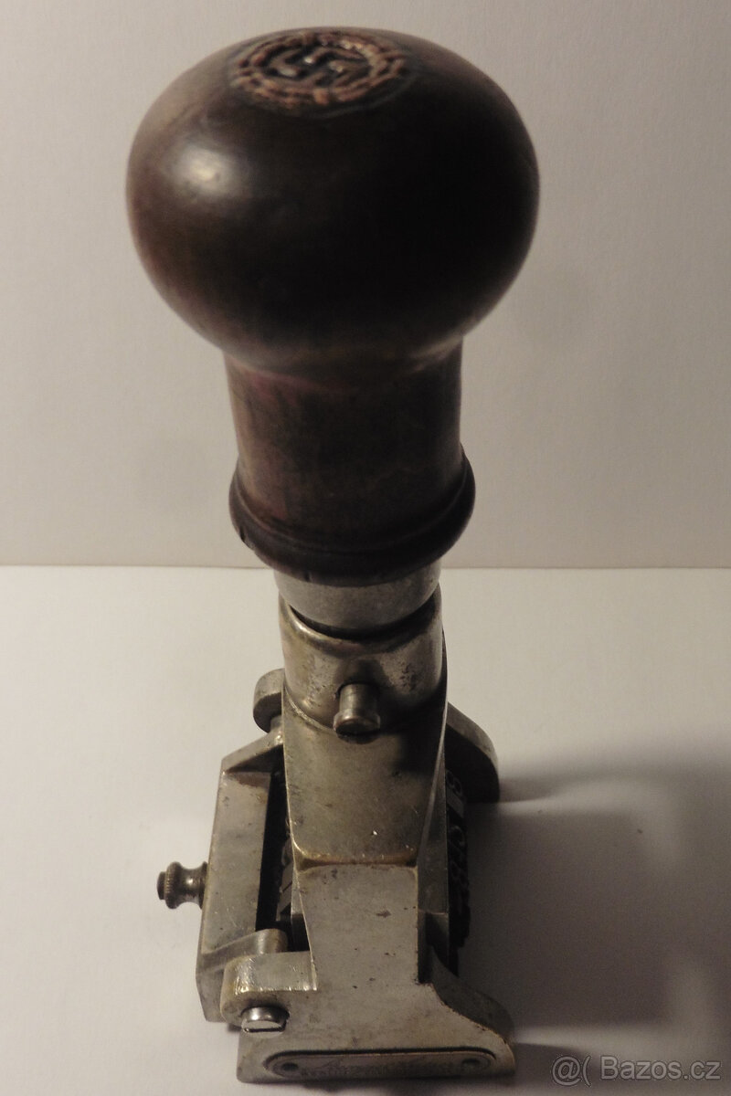 Německé razítko/dat se svastikou "Stempel-Kaiser"