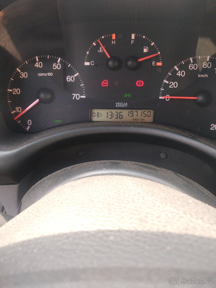 Fiat Punto 188 rok 2002 obsah motoru 1.2.
